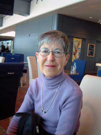 mum_at_arlanda